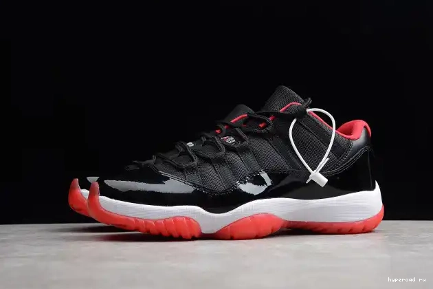 Low 11 528895-012 Retro  Red Air mens "Bred" Jordan Black 0407